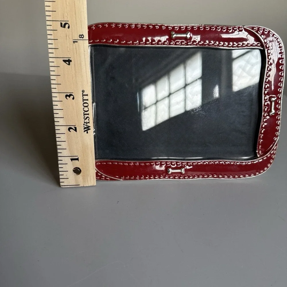 Red Enamel Dog collar Photo Frame Silver Buckle Doggie Bone Detail 4X6 Glossy